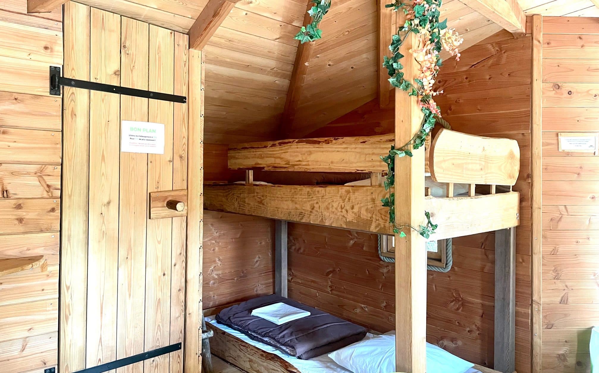 Lits de camp superposés pour enfants - CABANON