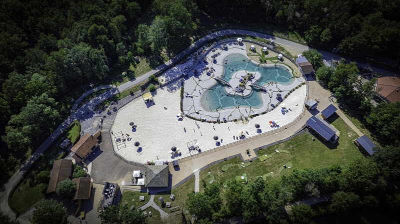camping piscine dans l'Ain domaine de la dombes 